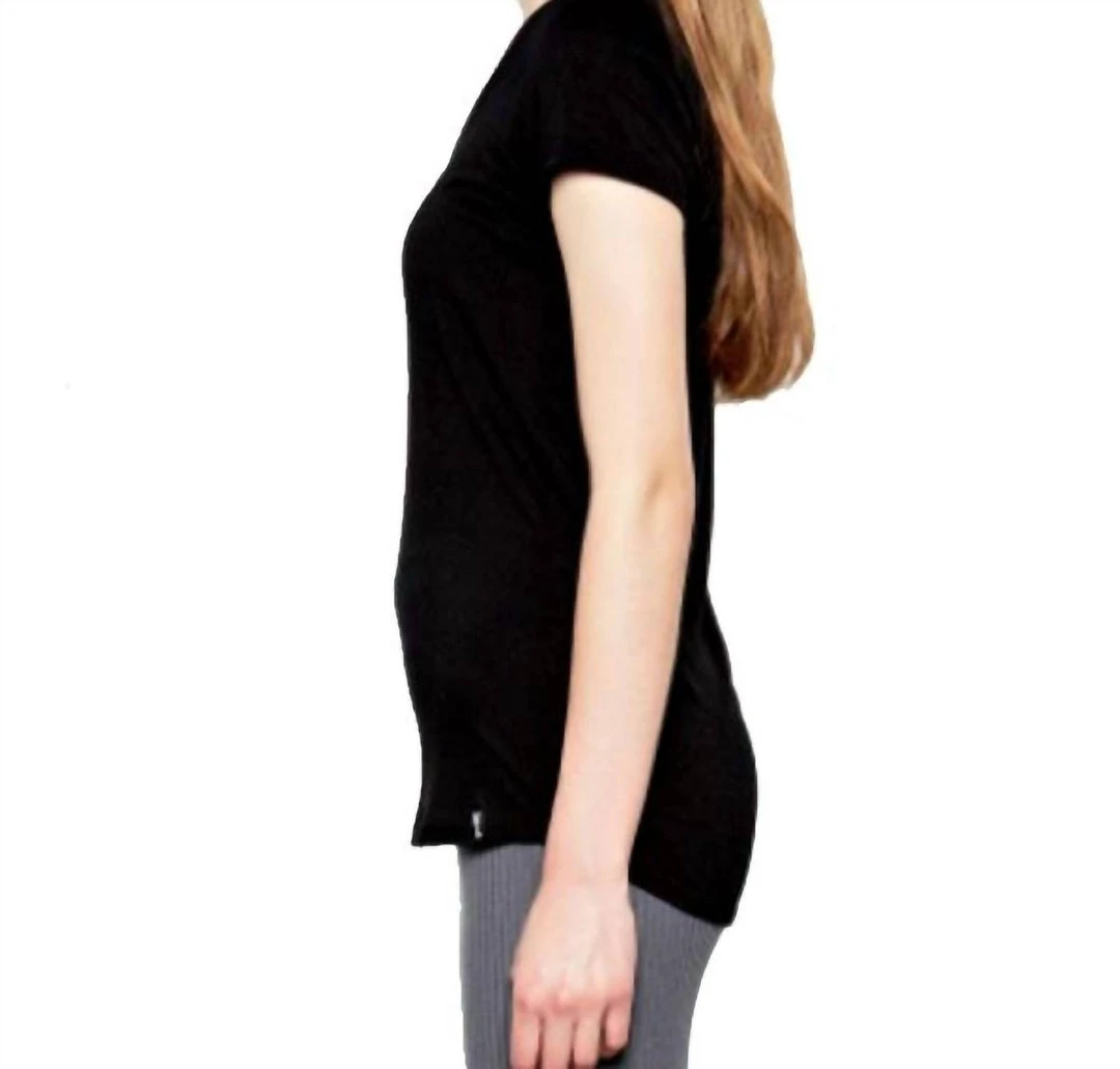 New 🎁 Michael Lauren Kendrick Short Sleeve Fitted Vneck Tee in Black - 👩 women ❤️ 2 New 🎁 Michael Lauren Kendrick Short Sleeve Fitted Vneck Tee in Black - 👩 women ❤️ - Image 2