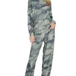 Top 10 👏 Michael Lauren James Raglan Pullover in Camo - 👩 women 🥰