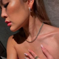 Wholesale ⌛ HEYMAEVE House of Highclere Small Hoops - 👩 women 😍 -Beacon Sales Store dbc631cb79d04bf394e2cab88a6ae89b 1080x