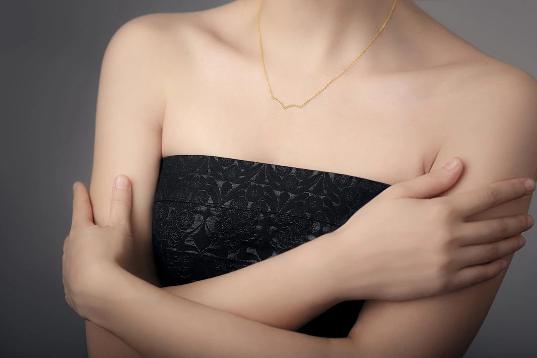 New ๐ฅฐ Paige Novick 14k Yellow Gold 20mm Curved Diamond Necklace - ๐ฉ women ๐ 2 New ๐ฅฐ Paige Novick 14k Yellow Gold 20mm Curved Diamond Necklace - ๐ฉ women ๐ - Image 2